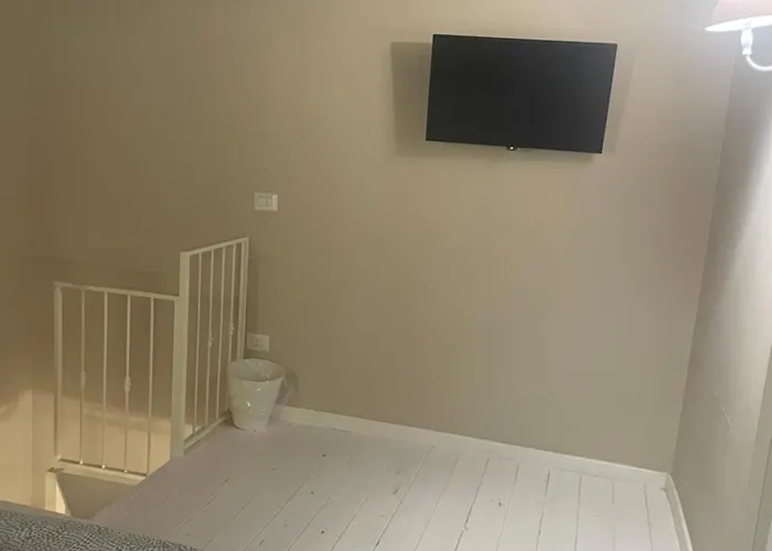 아파트 Sottosopra